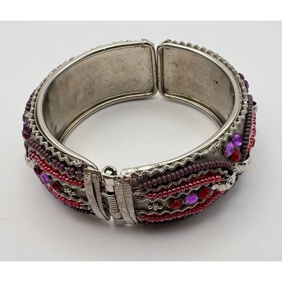 Vintage Hinged Bangle Bracelet Silver Tone With Purple Red Beads Ornate Design - Picture 6 of 8